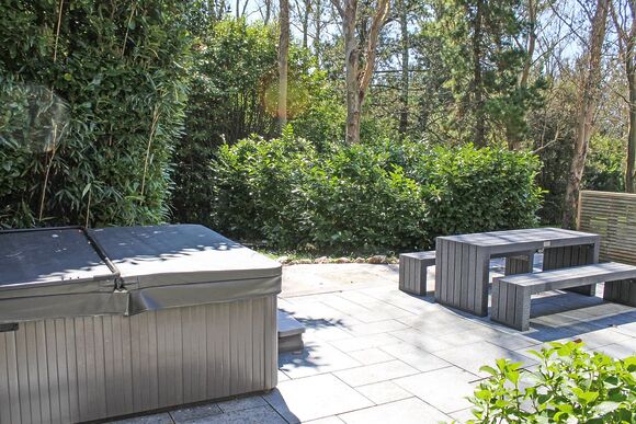 Drift - The Emerald, Carnon Downs