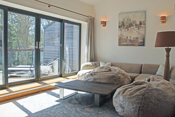 Drift - The Emerald, Carnon Downs