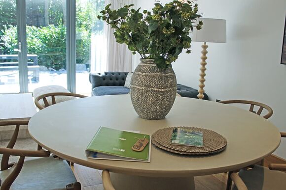 Drift - The Emerald, Carnon Downs