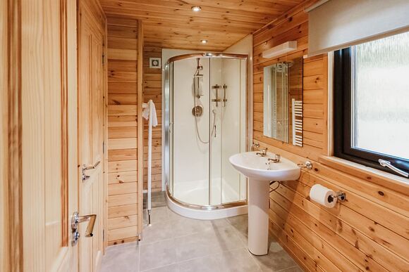 Please note, images are for representational purposes only, individual makes and models may vary 