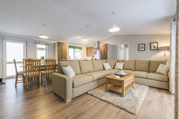 Please note, images are for representational purposes only, individual makes and models may vary 