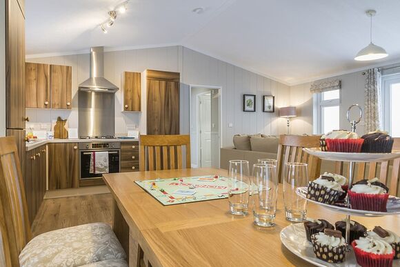 Please note, images are for representational purposes only, individual makes and models may vary 