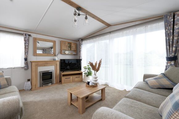 Premium Bluebell Caravan Decking (Sleeps 6, Pet) - Erigmore Holiday Park, Birnam by Dunkeld