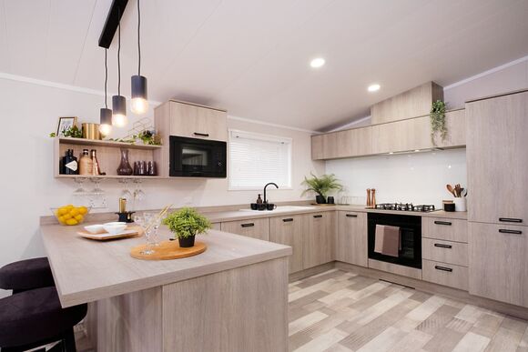 Boutique Lodge 2 - Erigmore Holiday Park, Birnam by Dunkeld