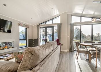 Cygnet Lodge - Faringdon Grange, Faringdon