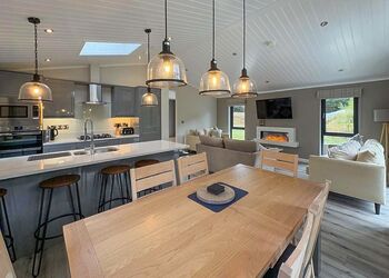 Bluebell Lodge - Faringdon Grange, Faringdon