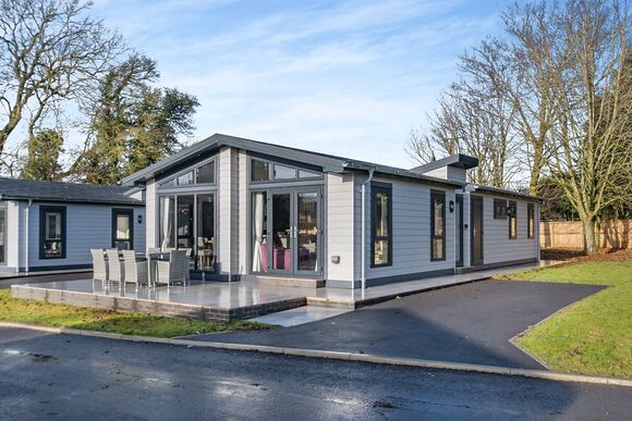 Cygnet Lodge - Faringdon Grange, Faringdon