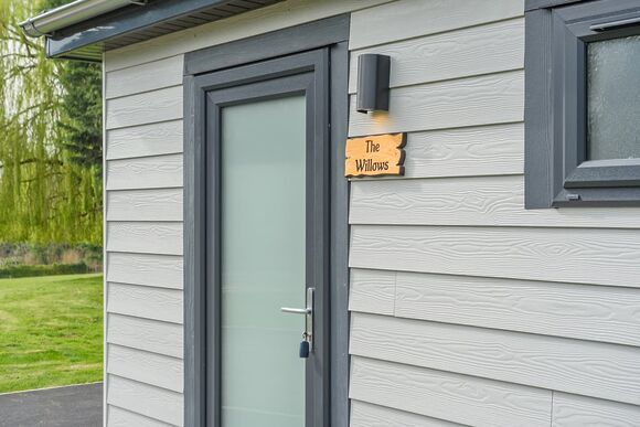 The Willows - Faringdon Grange, Faringdon