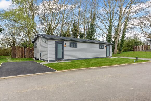 The Willows - Faringdon Grange, Faringdon