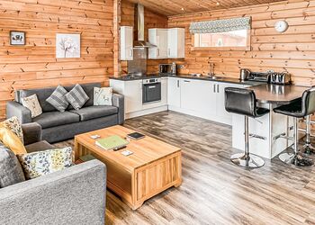 Tamworth (Pet) B - Fairview Lodges, Withernsea