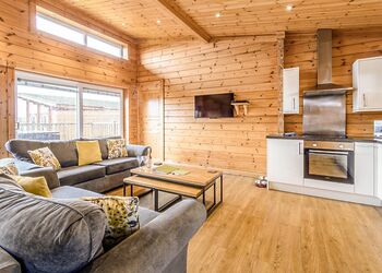 Saddleback (Pet) - Fairview Lodges, Withernsea