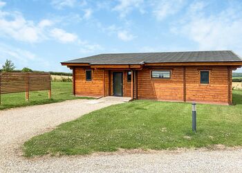 Tamworth (Pet) A - Fairview Lodges, Withernsea