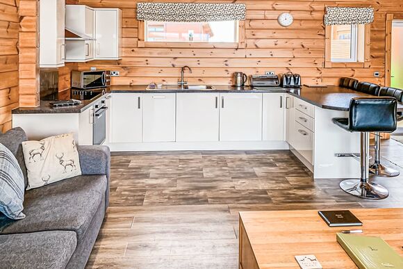 Tamworth (Pet) B - Fairview Lodges, Withernsea