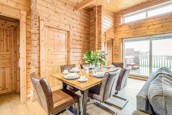 Saddleback (Pet) - Fairview Lodges, Withernsea