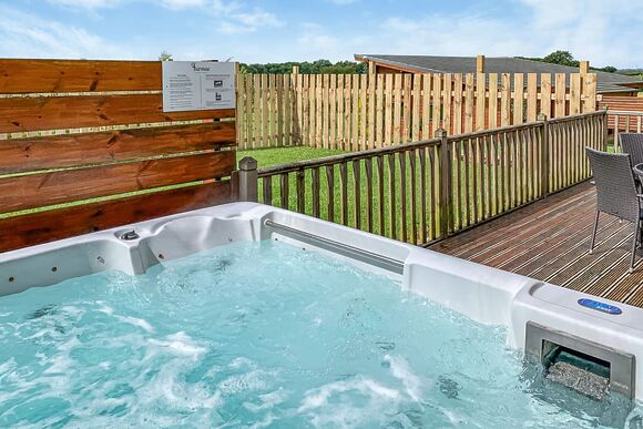 Tamworth (Pet) A - Fairview Lodges, Withernsea