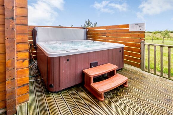 Landrace - Fairview Lodges, Withernsea