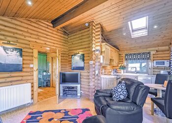 Serenity - Faweather Grange Lodges, Ilkley Moor