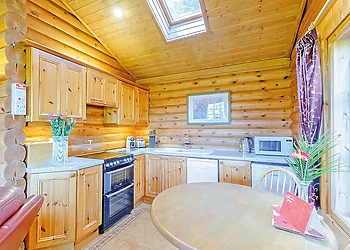 The Den - Faweather Grange Lodges, Ilkley Moor