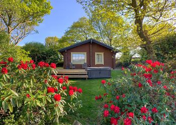 The Nest - Faweather Grange Lodges, Ilkley Moor