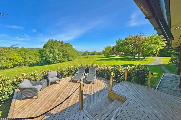 The Den - Faweather Grange Lodges, Ilkley Moor