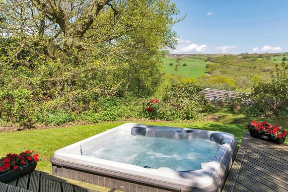 The Nest - Faweather Grange Lodges, Ilkley Moor