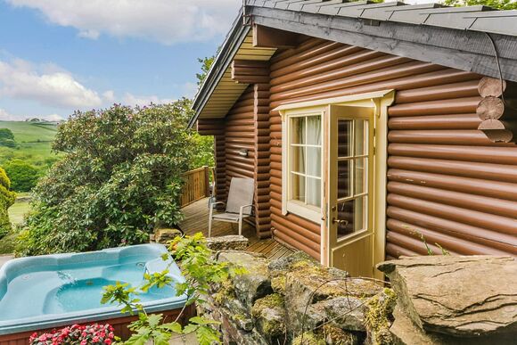 Tamarisk - Faweather Grange Lodges, Ilkley Moor