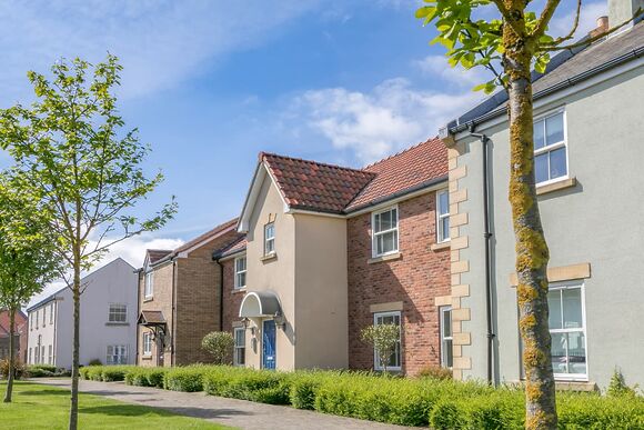5 Berth Comfort Cottage Pet Friendly - The Bay Filey Holiday Village, Filey