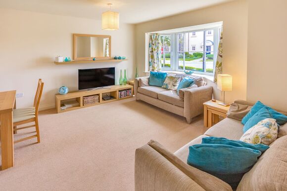 5 Berth Comfort Cottage Pet Friendly - The Bay Filey Holiday Village, Filey
