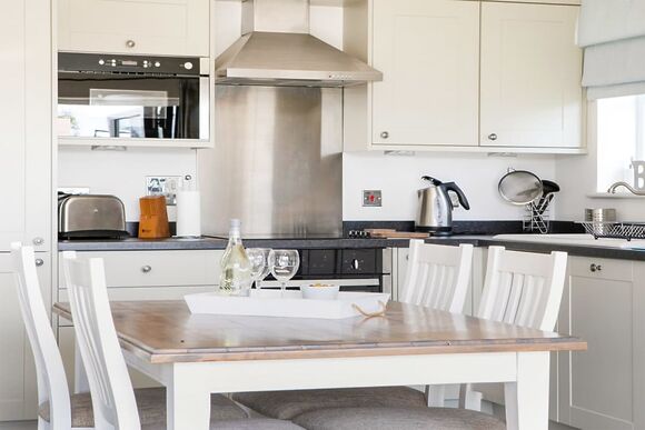 4 Berth Superior Beach House Pet Friendly - The Bay Filey Holiday Village, Filey