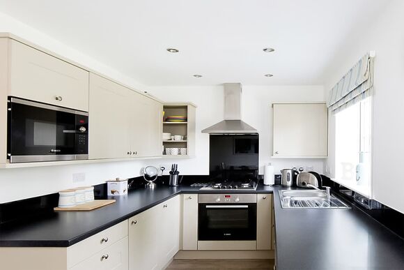 5 Berth Superior Cottage - The Bay Filey Holiday Village, Filey