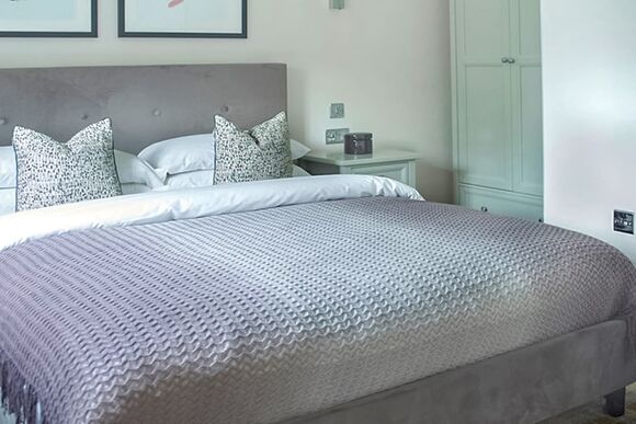 4 Berth Indulgent Meadow Lodge Pet Friendly - The Bay Filey Holiday Village, Filey