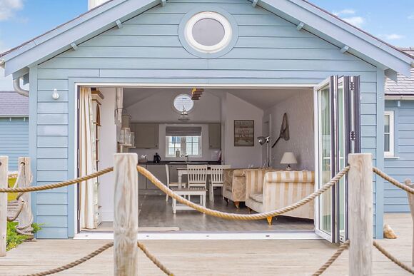 4 Berth Indulgent Beach House Grande Pet friendly - The Bay Filey Holiday Village, Filey