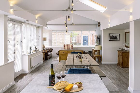 10 Berth Exclusive Cottage  Hot Tub - The Bay Filey Holiday Village, Filey