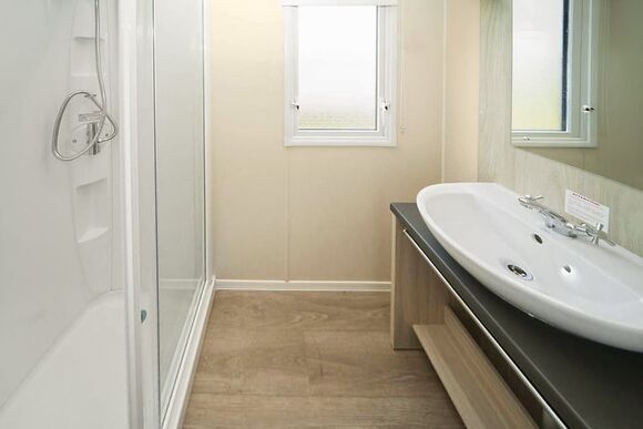 Gold  3 Caravan - Felixstowe Beach, Felixstowe