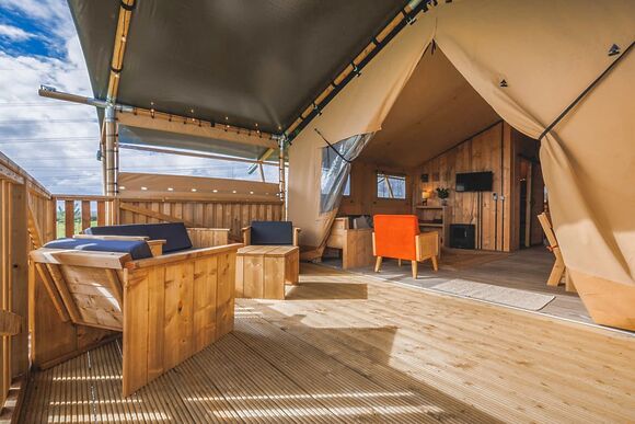 Twiga Tent - Folly Farm Holiday Park, Kilgetty