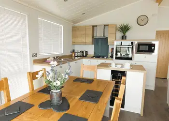 Caerley Lodge - Fishguard Bay Resort, Fishguard,