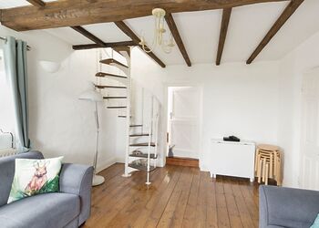 The Lookout Apartment 