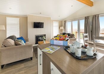 Superior Lodge 3 Pet - Fishguard Bay Resort, Fishguard,