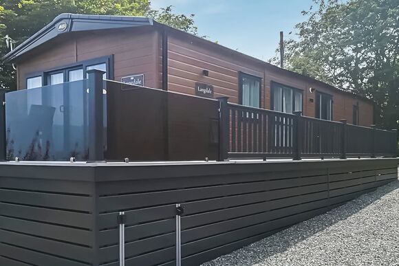 Bijou Lodge - Fishguard Bay Resort, Fishguard,