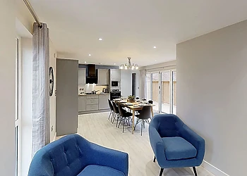 Signature Loft Hot Tub 8 