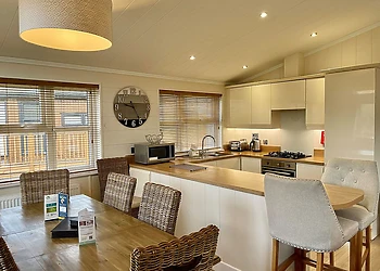 Comfort Plus Lodge Hot Tub 