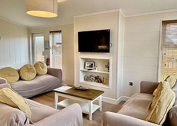 Comfort Plus Lodge Hot Tub 