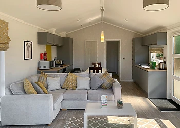 Luxury Holiday Home Hot Tub 