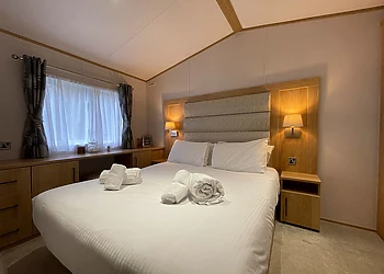 Superior Holiday Home Hot Tub 6 