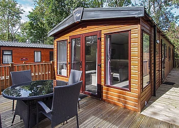 Comfort Caravan 6 Hot Tub - Finlake Holiday Resort, Chudleigh, Newton Abbot