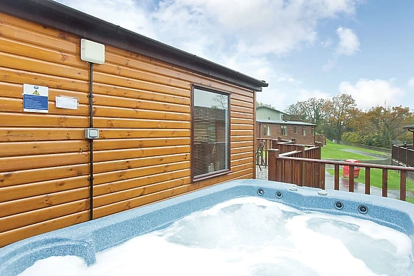 Comfort Holiday Home Hot Tub 4 
