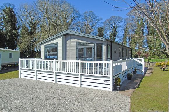 Swift Toronto Lodge - Fir Trees, Chester