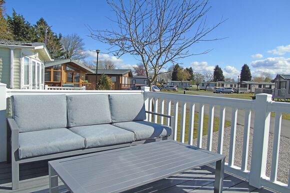 Swift Toronto Lodge - Fir Trees, Chester