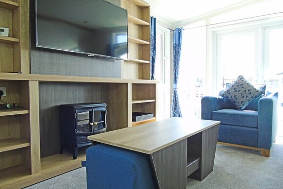 Swift Toronto Lodge - Fir Trees, Chester