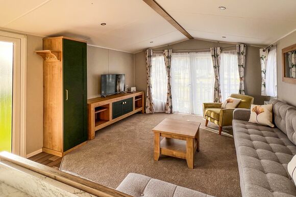 Fir Trees Executive 3 - Fir Trees, Chester